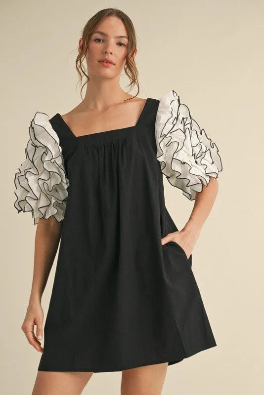 Large Ruffle Puffed Sleeves Dress